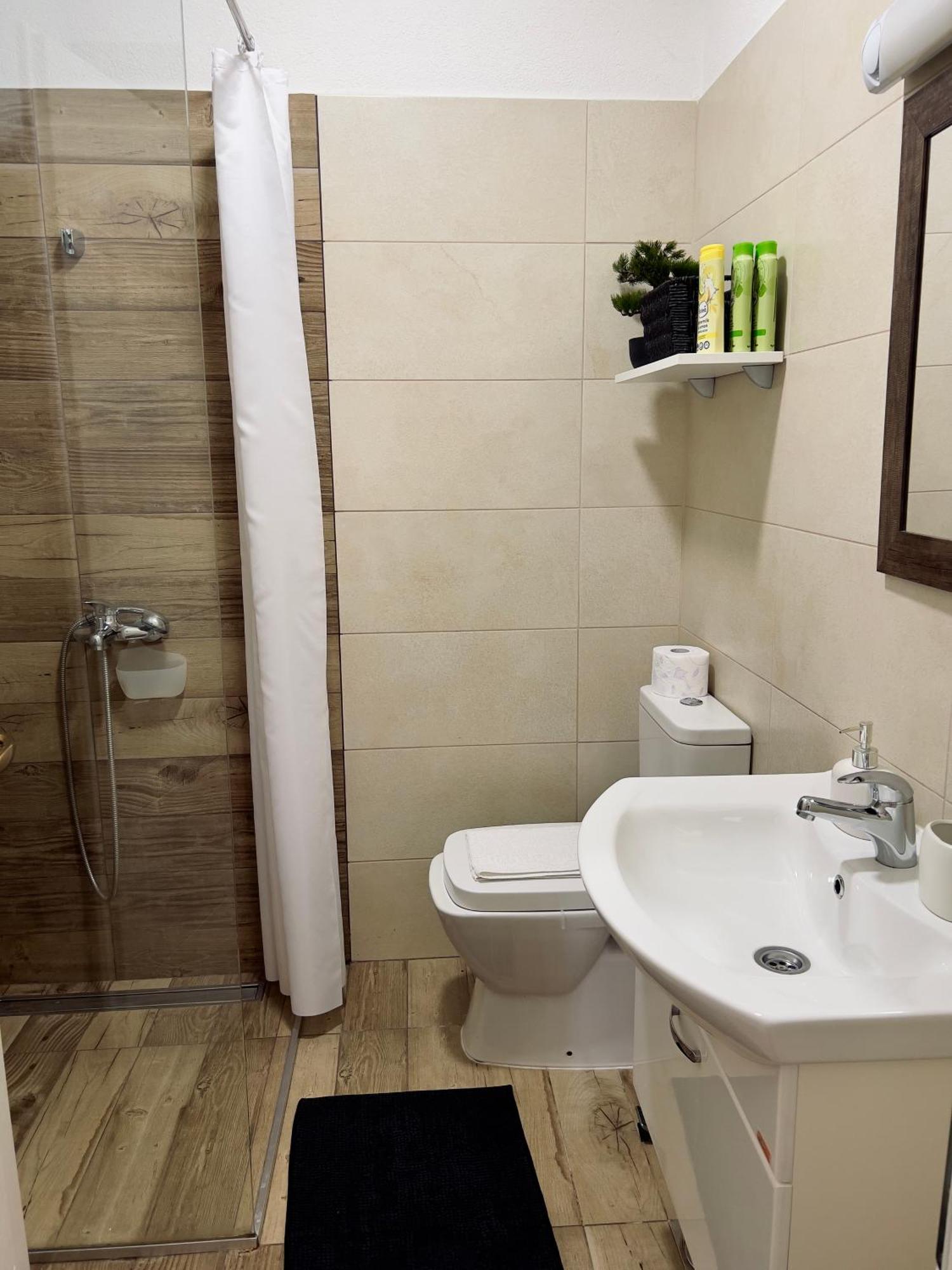 Apartments Zafira Охрид Екстер'єр фото